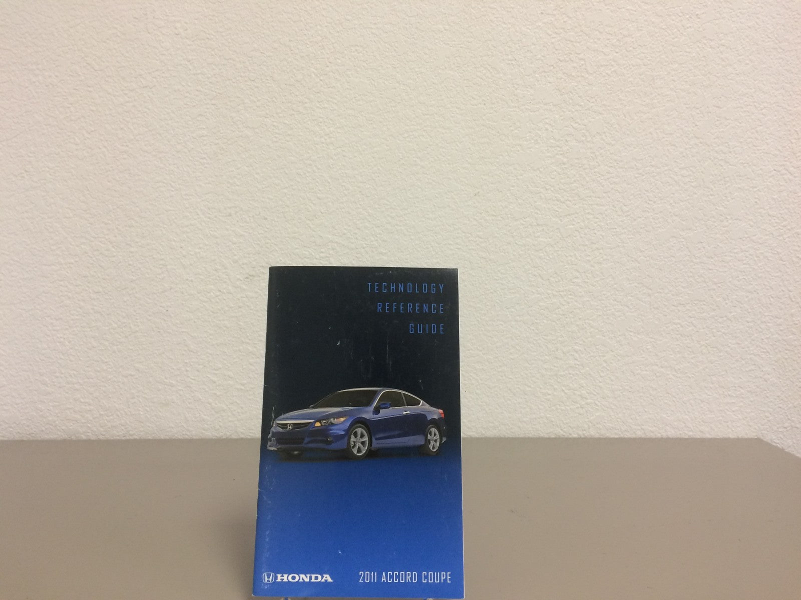 2011 Honda Accord Coupe Genuine OEM Owners Manual Set w/Case--Free Shipping!