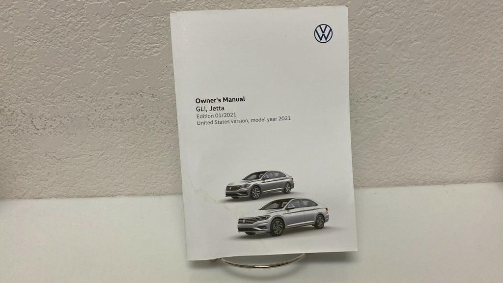 2021 Volkswagen GLI Jetta Owner's Manual Set w/case and free shipping