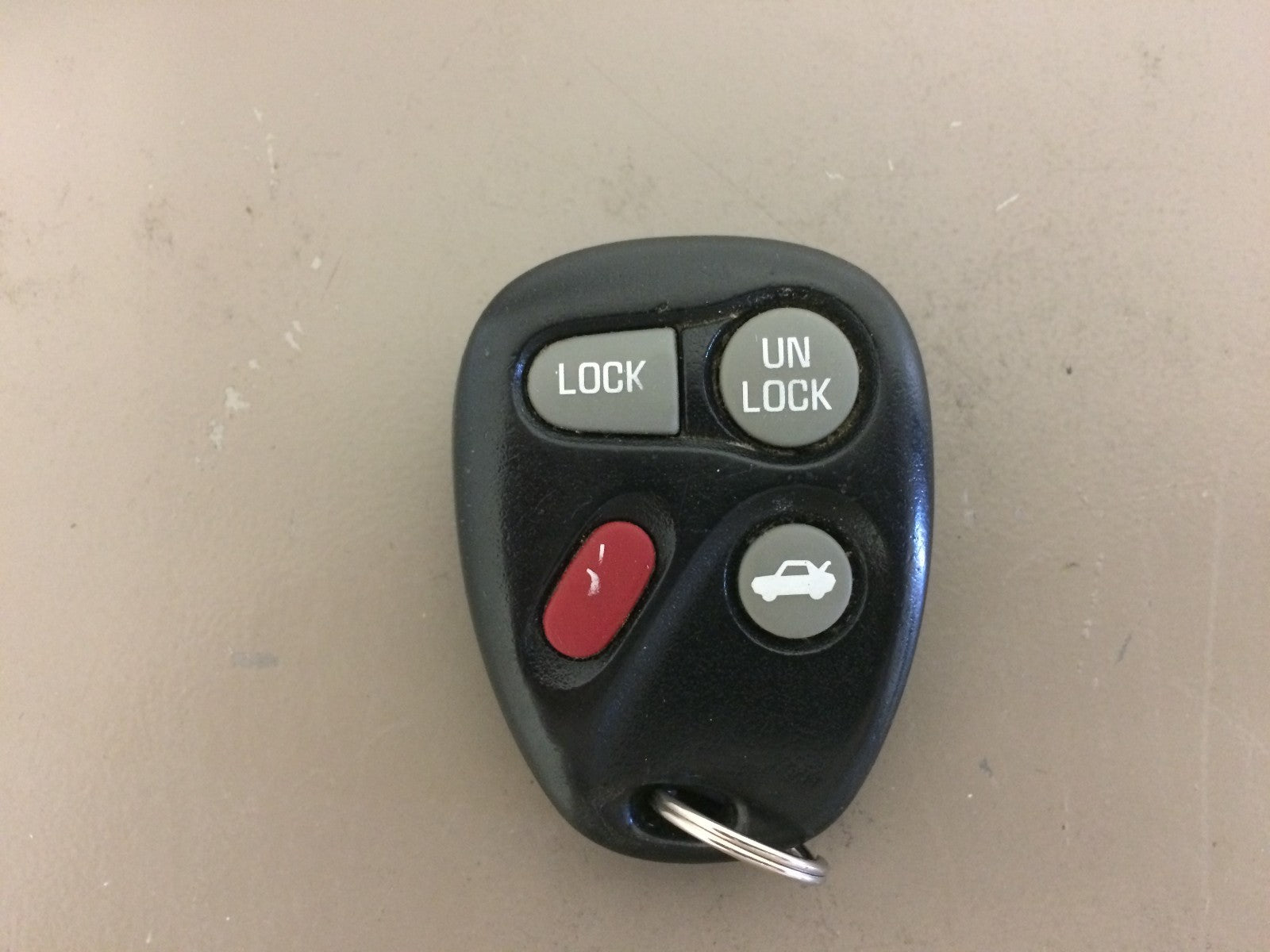 2005 Chevrolet Chevy Monte Carlo Genuine OEM Owner's Manual w/Bonus Key FOB