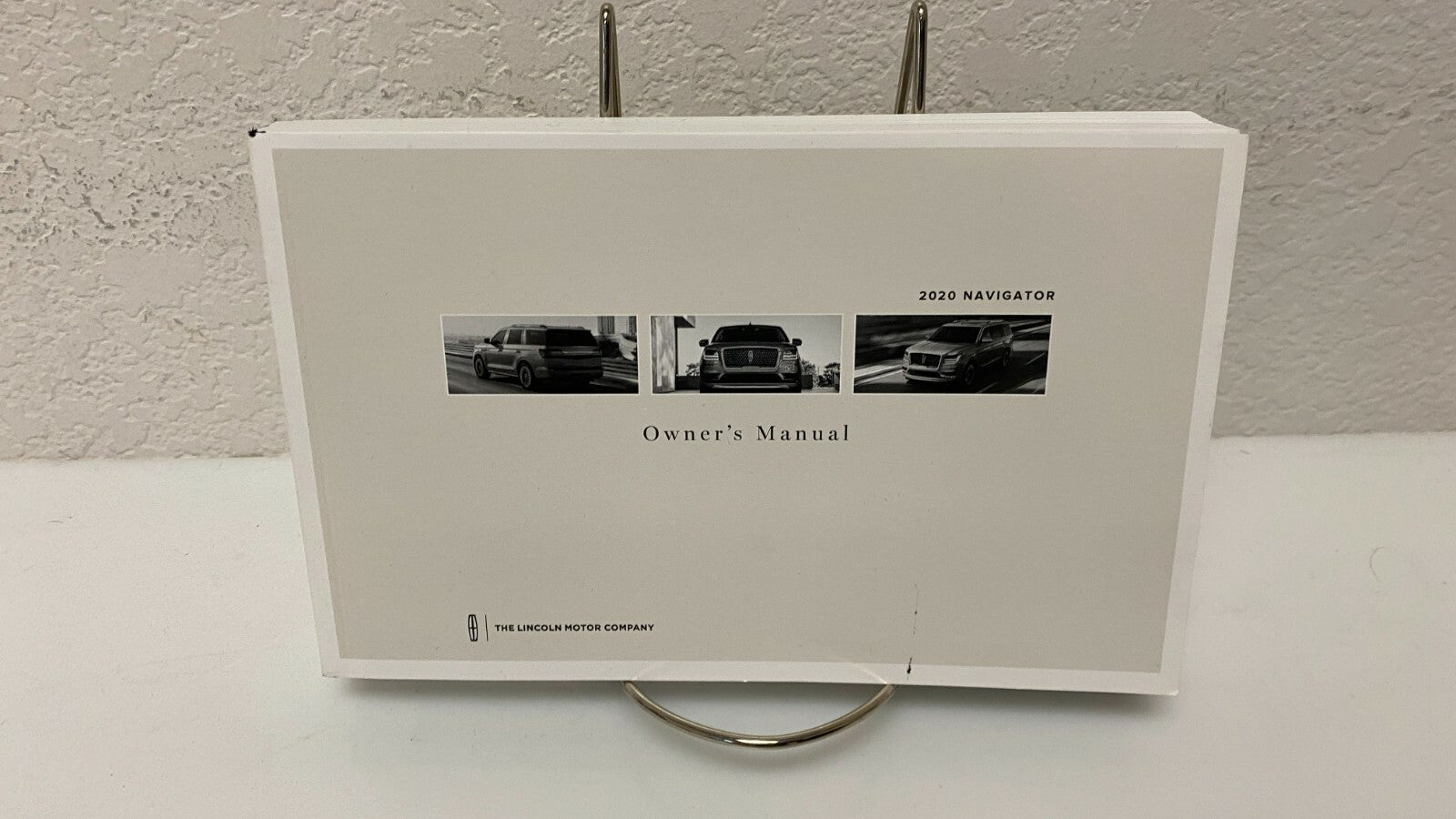 2020 Lincoln Navigator Genuine OEM Owner's Manual w/Navigation & Case
