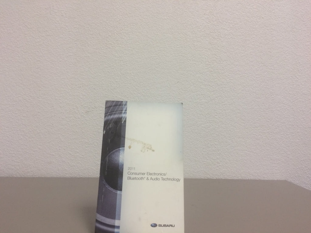 2011 Subaru Impreza Genuine OEM Owner's Manual Set w/Case & Bonus Key FOB
