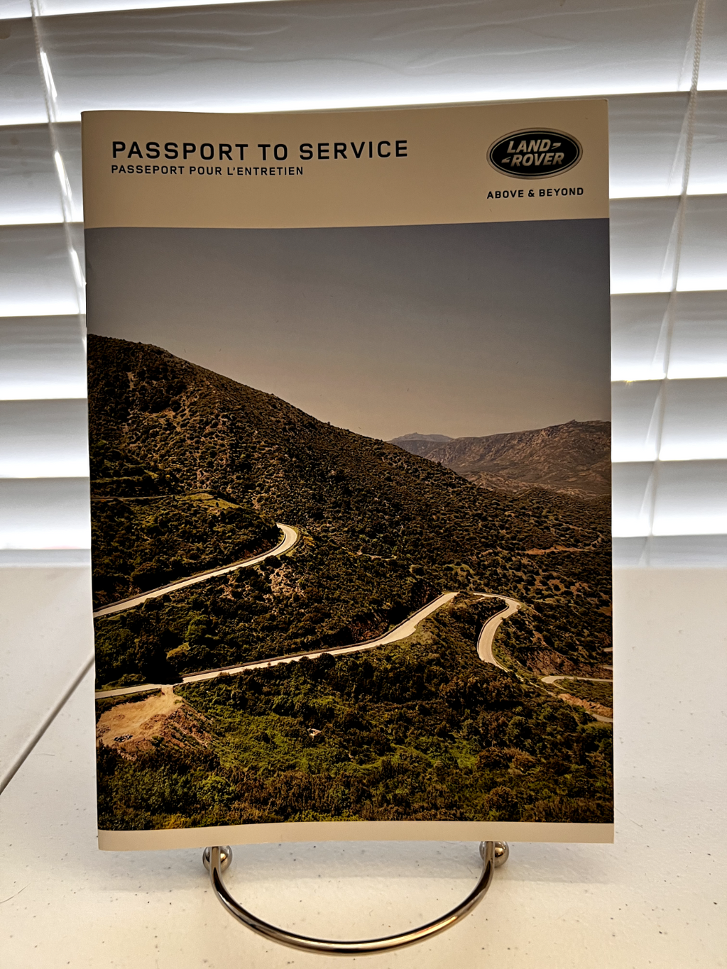 2018 Range Rover Discovery Sport OEM Owner's Manual with supplements and Case.