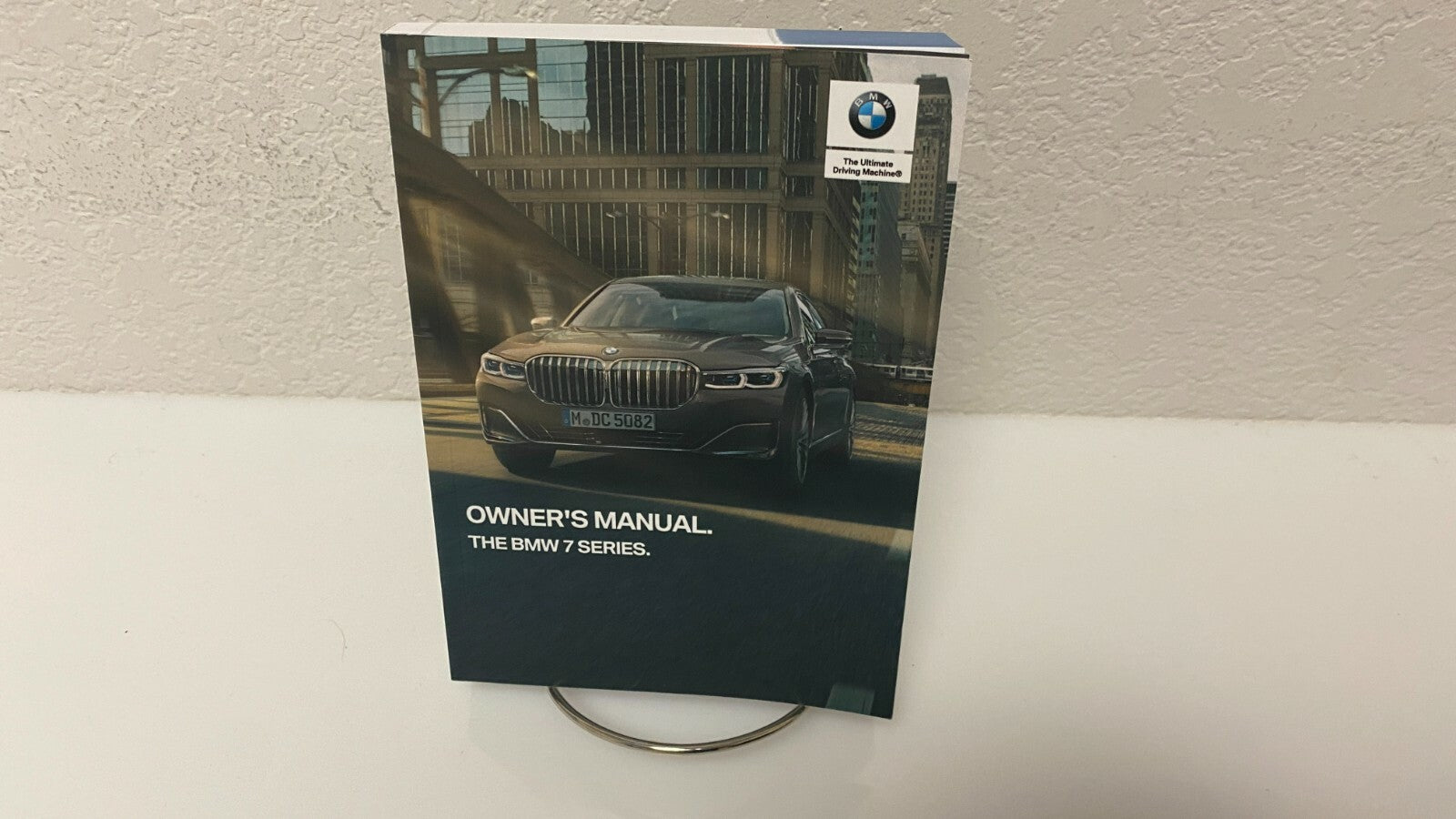 NEW 2022 BMW 7 Series 750i 740Li xDrive M760Li Genuine OEM Owner's Manual w/Case