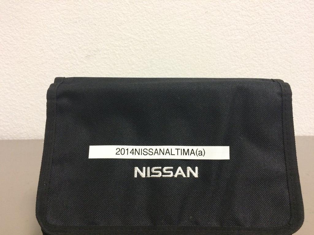 2014 Nissan Altima Sedan Genuine OEM Owner's Manual Set w/Nissan Case