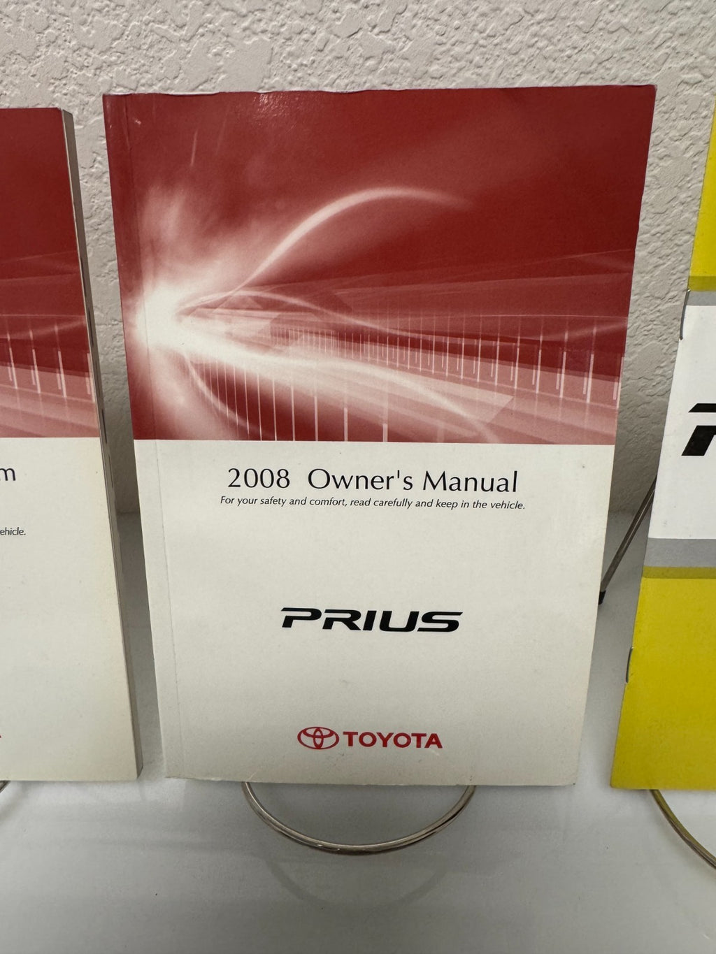 2008 Toyota Prius Genuine OEM Owner's Manual Set w/Toyota Case & Navigation