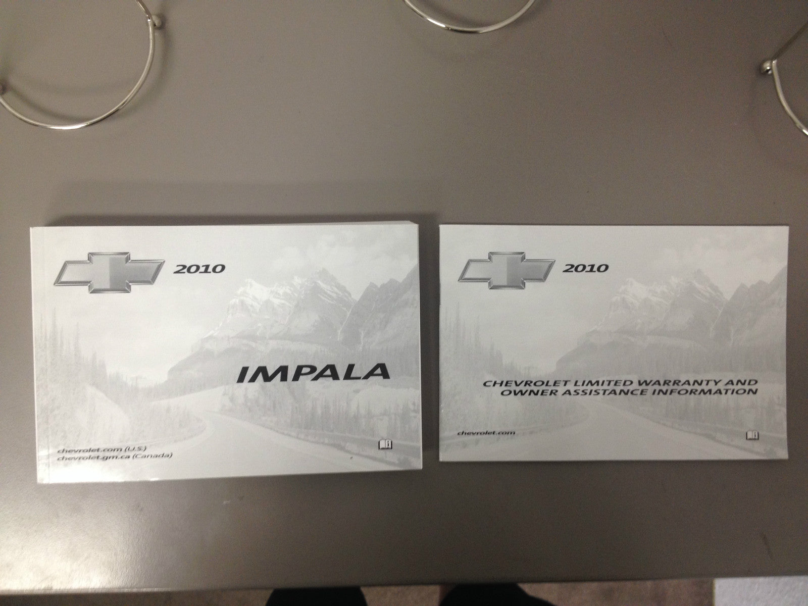 2010 Chevrolet Impala Genuine OEM Owner's Manual Set--Fast Free Shipping