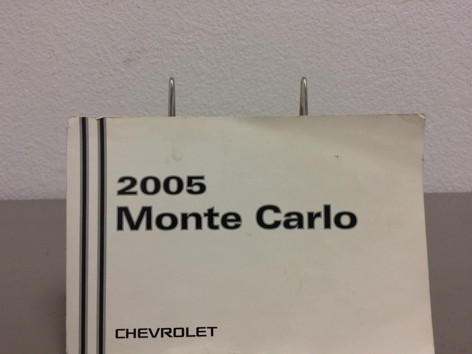 2005 Chevrolet Chevy Monte Carlo Genuine OEM Owner's Manual w/Bonus Key FOB