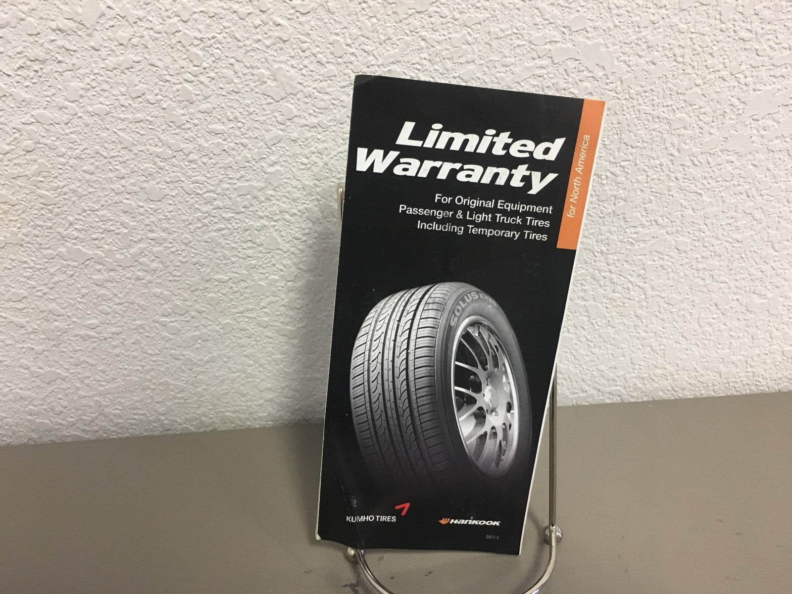 2014 Hyundai Sonata Genuine OEM Owner's Manual Set w/Case & Bonus Key FOB