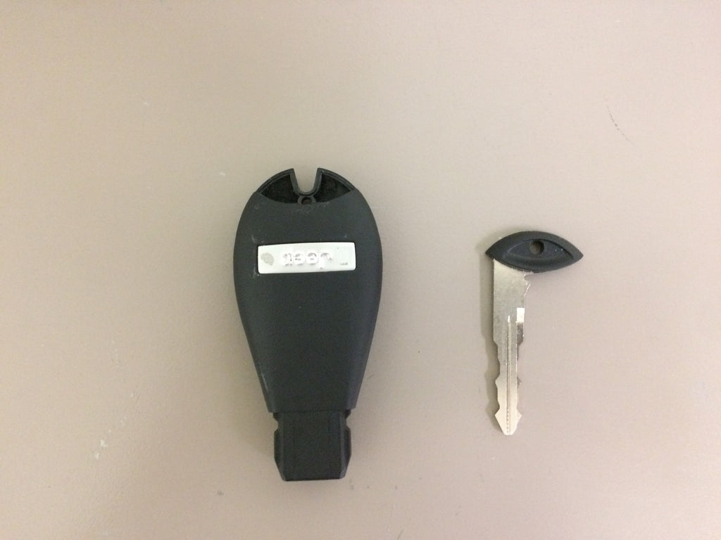 2016 Jeep Cherokee Genuine OEM Owner's Manual Set w/Case & Bonus Key FOB