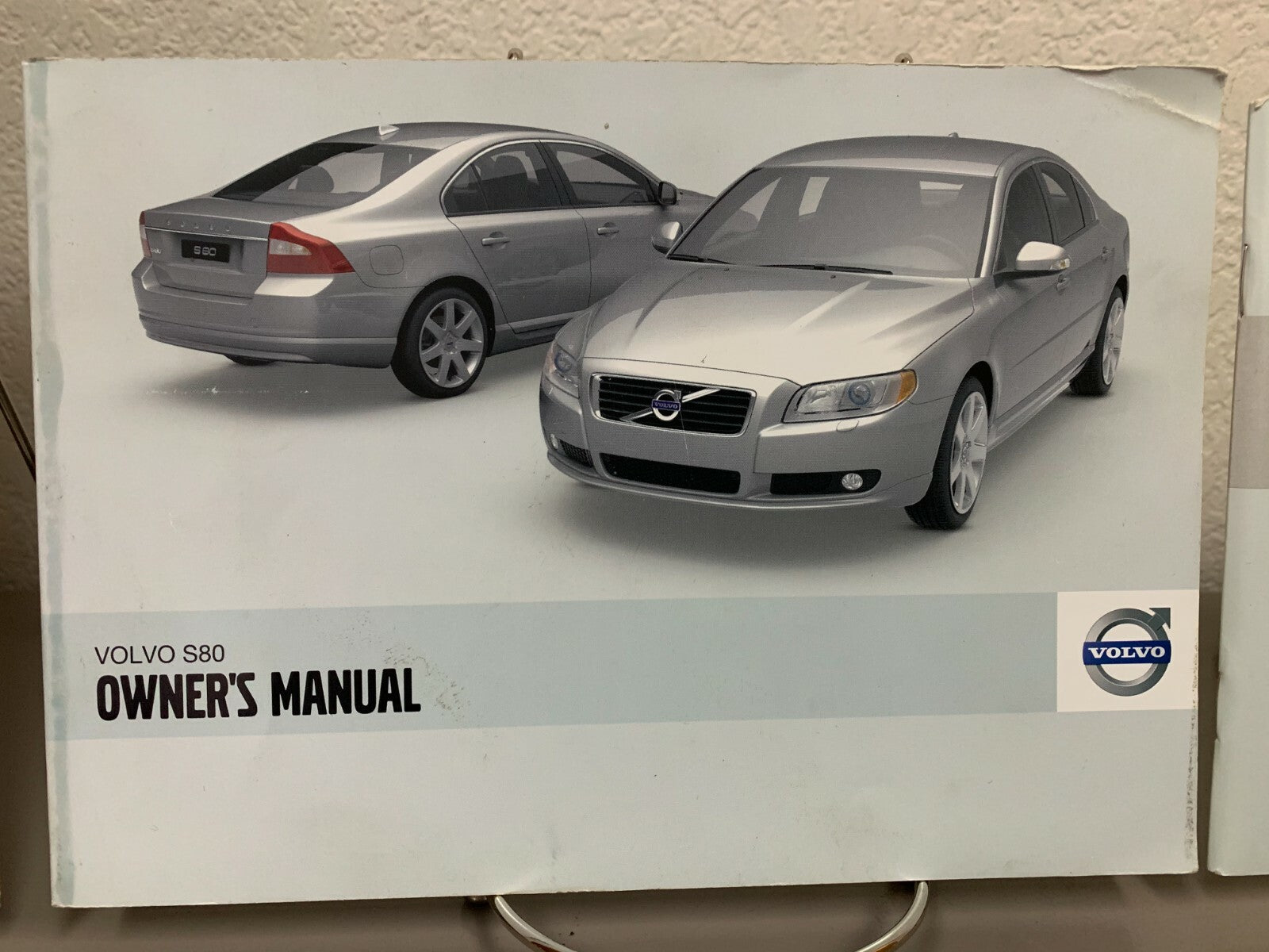 2010 Volvo S80 Genuine OEM Owner's Manual Set with Case--Free Shipping!