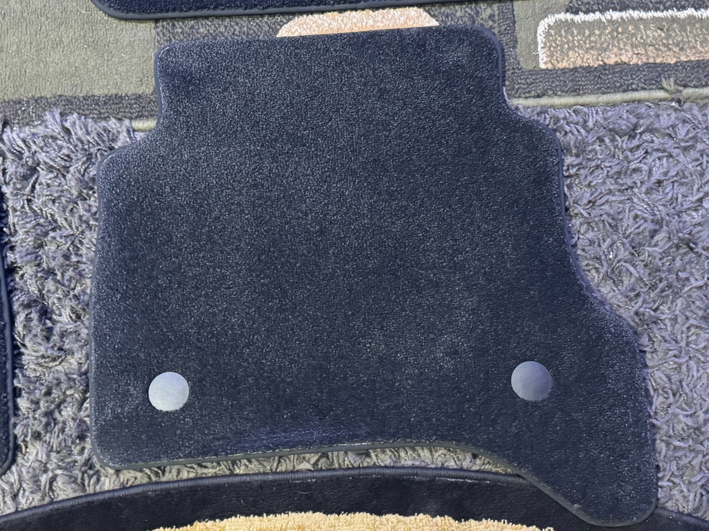 2023-2025 OEM Range Rover Sport 4Pc Carpet Floor Mats Set # M8E2130A22FB8PVJ