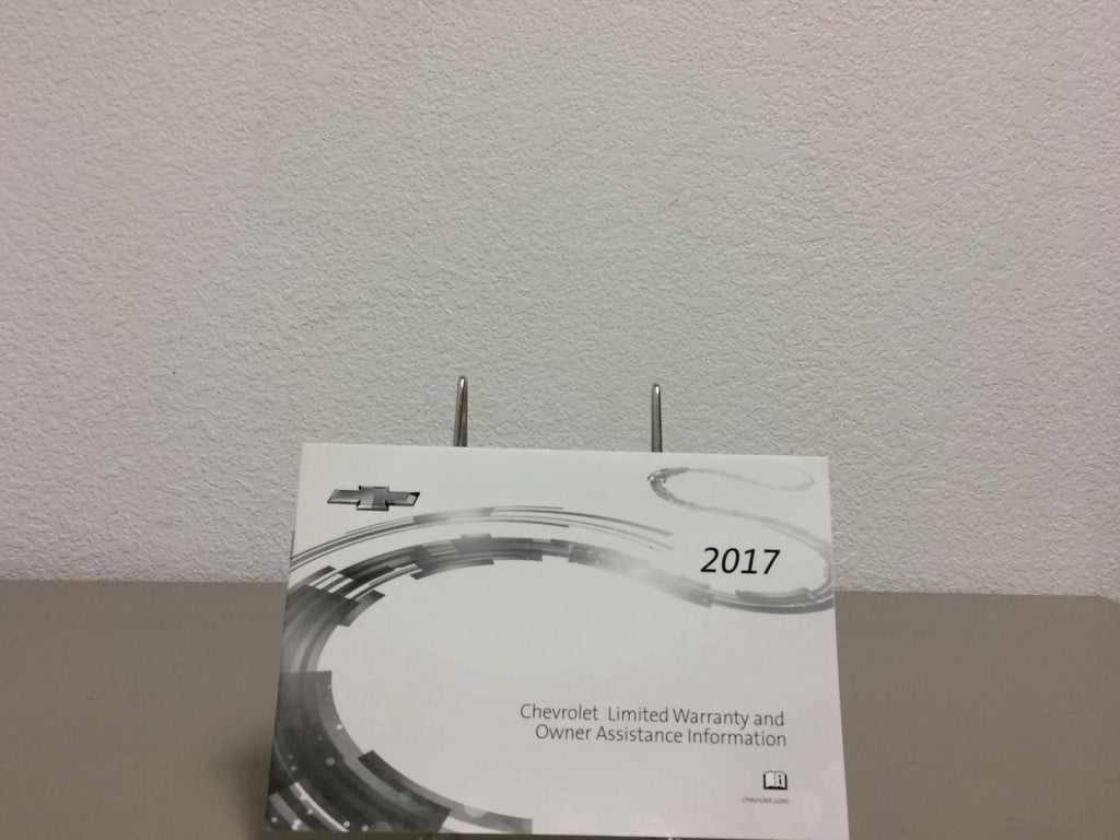 2017 Chevrolet Malibu Genuine OEM Owner's Manual Set--Free Shipping!