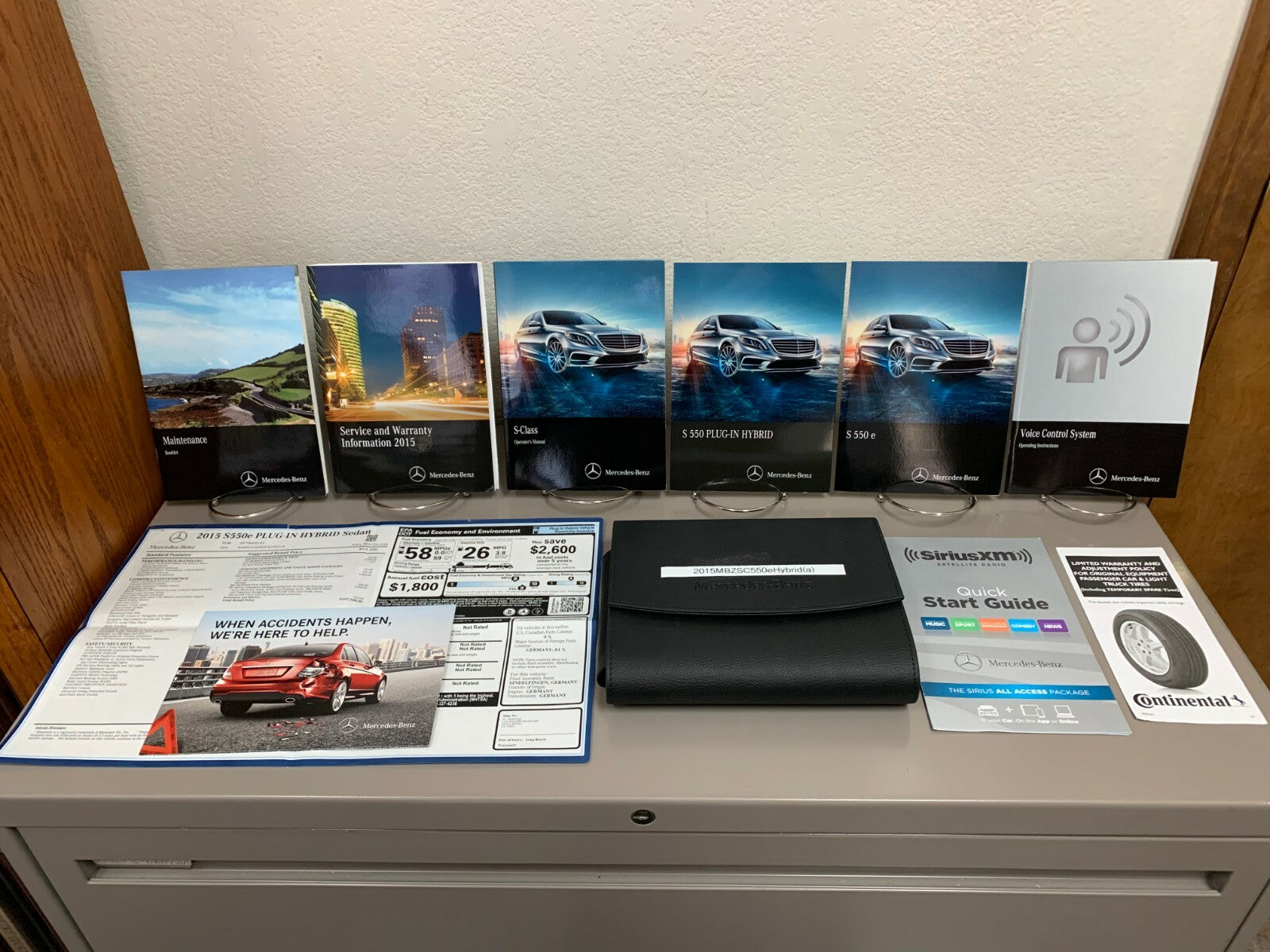 2015 Mercedes-Benz Genuine OEM S-Class S550e Hybrid Owner's Manual Set w/Case