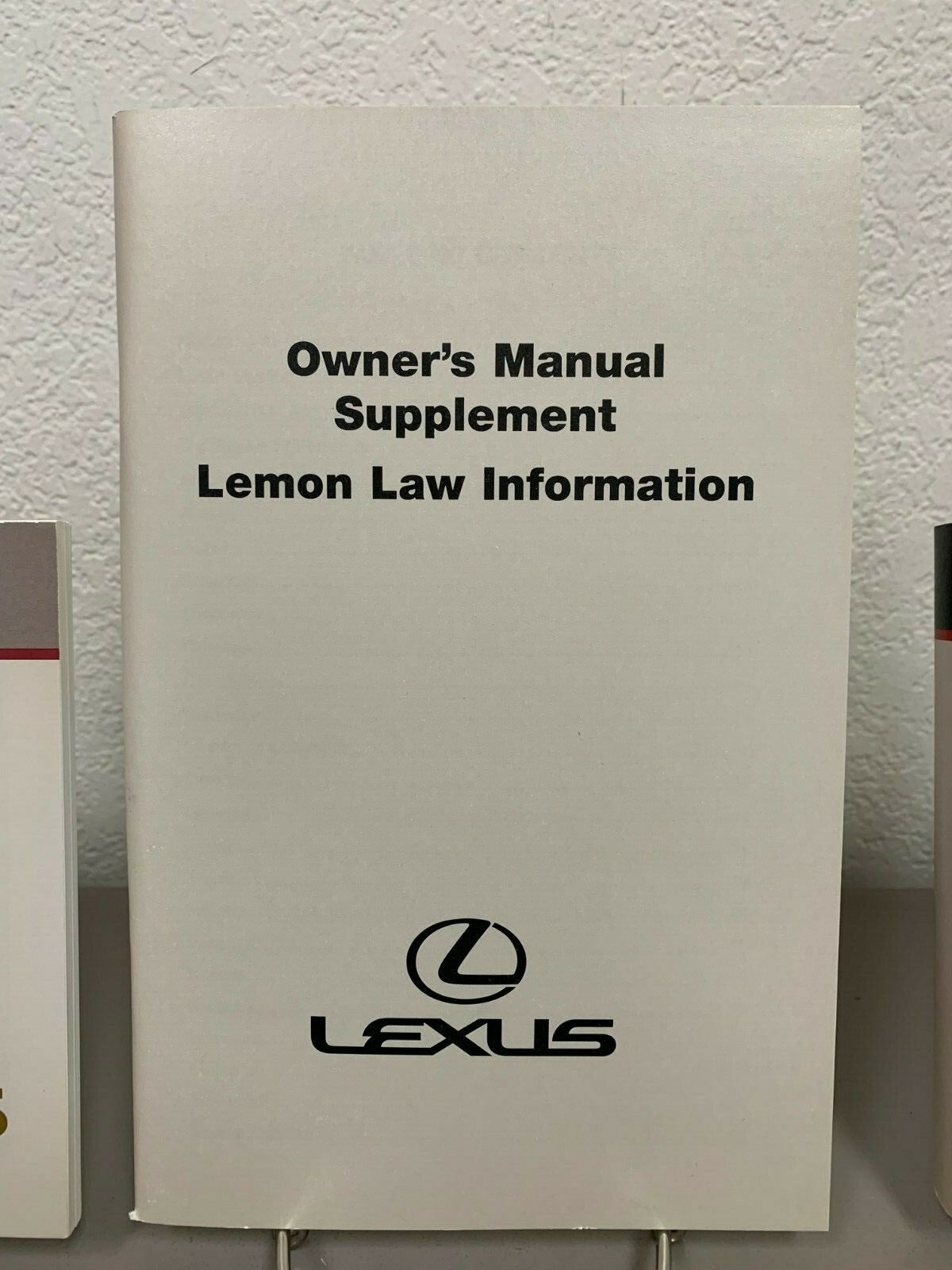 2000 Lexus ES 300 Genuine OEM Owner's Manual Set with Case-- Free Shipping