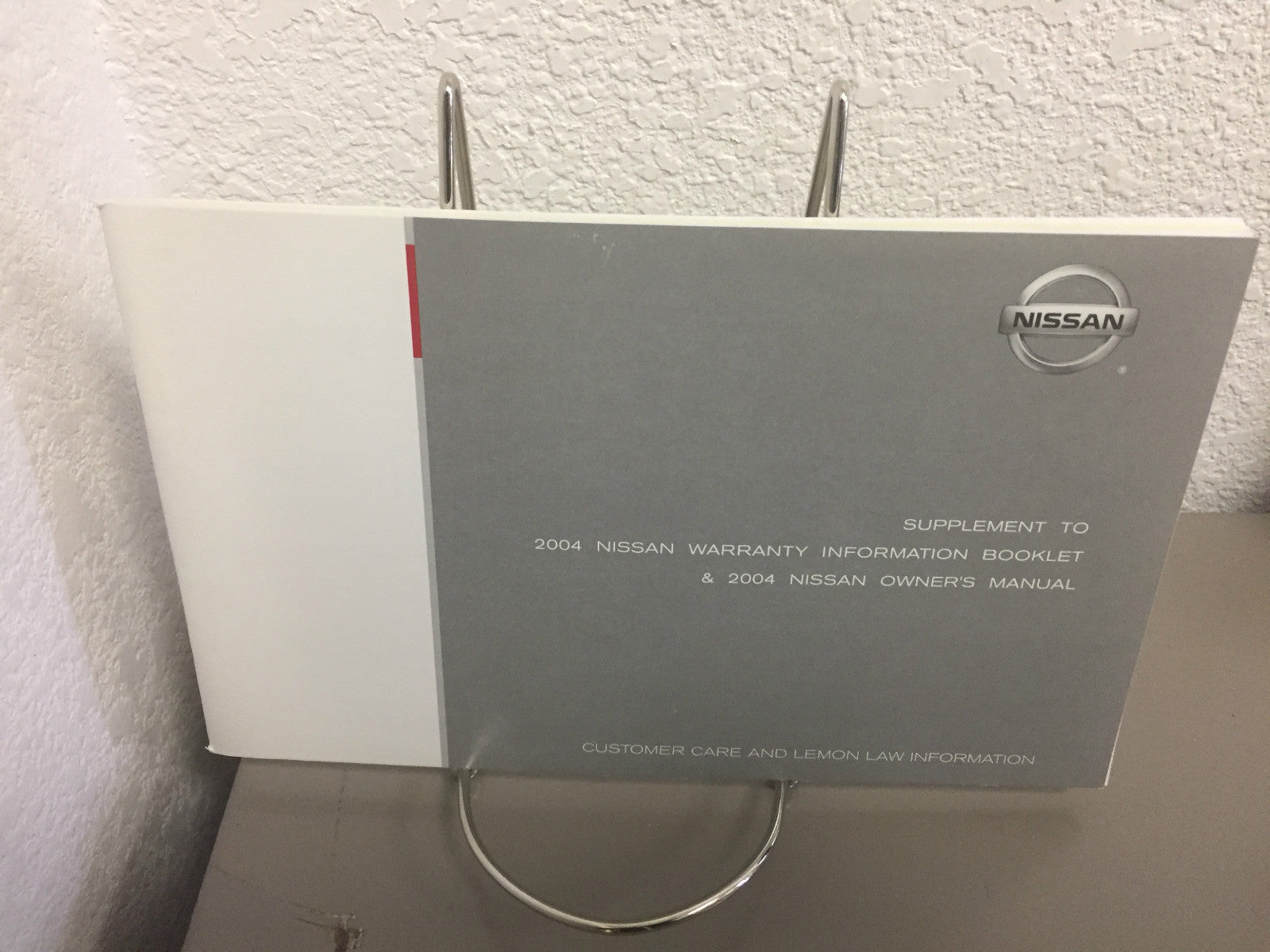 2004 NISSAN XTERRA Genuine OEM Owner's Manual with Case Fast Free Shipping