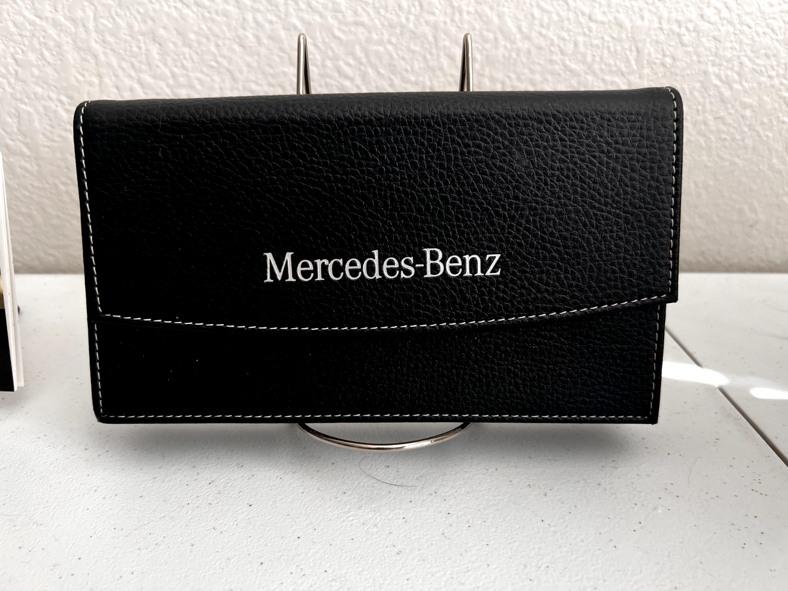 2018 Mercedes-Benz E-Class Coupe Owner's Manual Set w/ supplements and case.