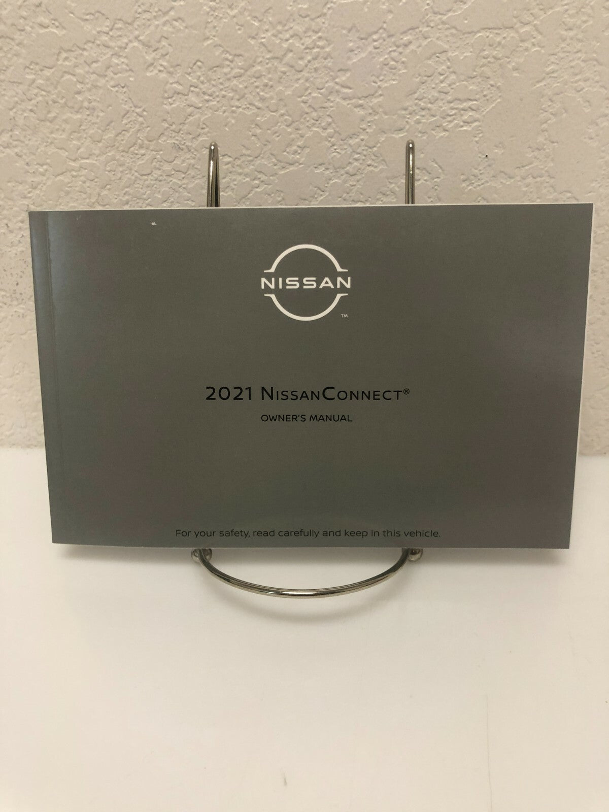 2021 Nissan Versa Genuine OEM Owner's Manual Set W/Black Case & Free Shipping!