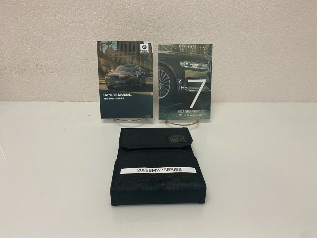 2022 BMW 7 Series Sedan 750Li 750i 740Li M760Li xDrive OEM Owner's Manual w/Case