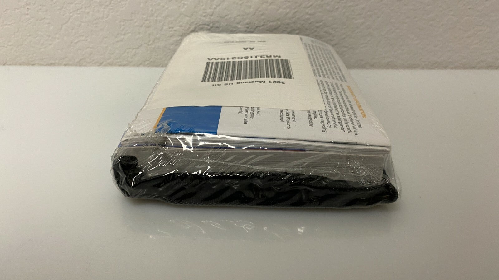 NEW STILL SEALED 2021 Ford Mustang Genuine OEM Owner's Manual Set w/Ford Case