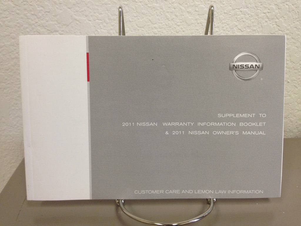 2011 Nissan Versa Genuine OEM Owner's Manual with Case--Fast Free Shipping