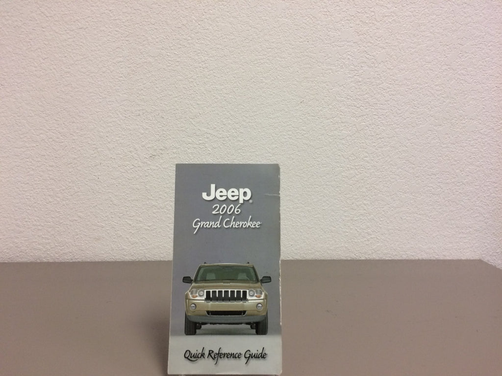 2006 Jeep Grand Cherokee Genuine OEM Owner's Manual Set w/Jeep Case & Navigation