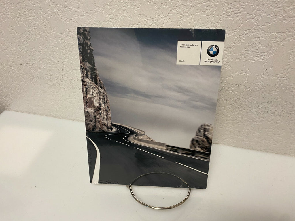 2013 BMW Active Hybrid 5 OEM Owner's Manual w/Case --- Free shipping!!!