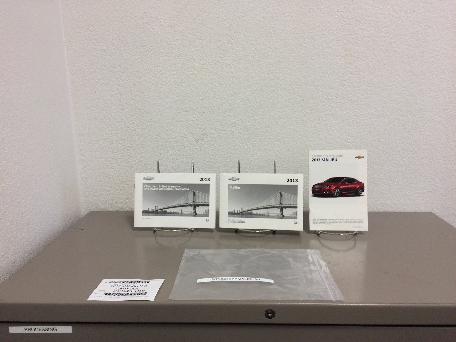 2013 Chevrolet Malibu Genuine OEM Owner's Manual Set--Free Shipping!