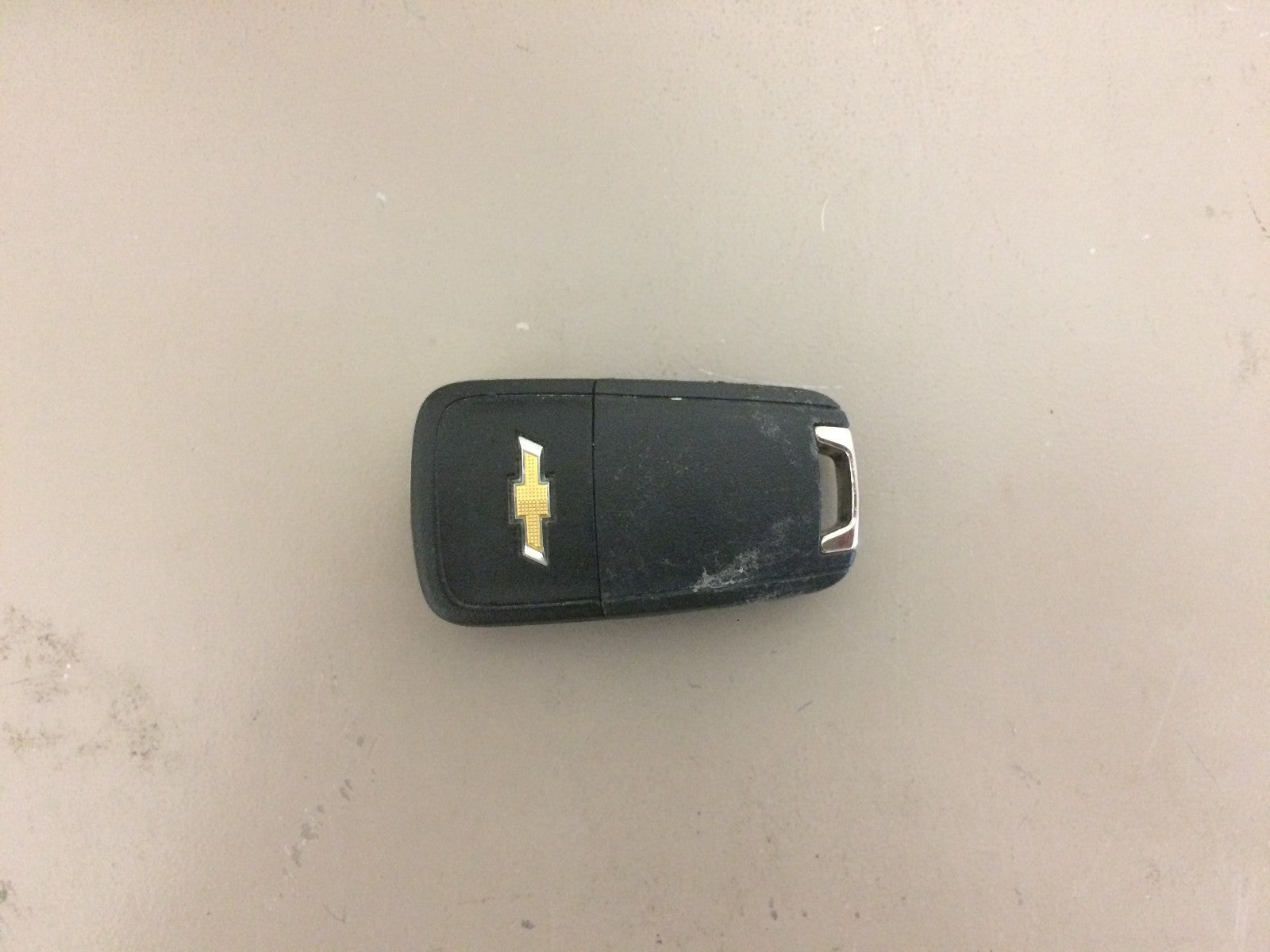 2011 Chevrolet Equinox Genuine OEM Owner's Manual Set w/Bonus Key FOB