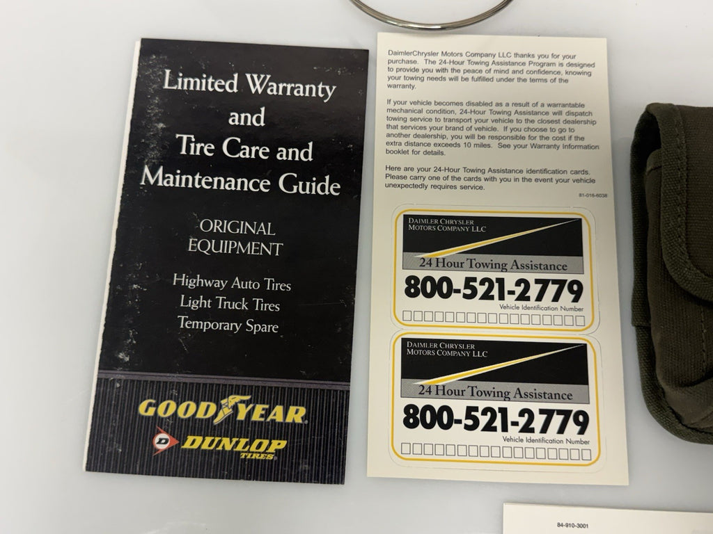 2007 Jeep Grand Cherokee Genuine OEM Owner's Manual Set w/Jeep Case & Navigation