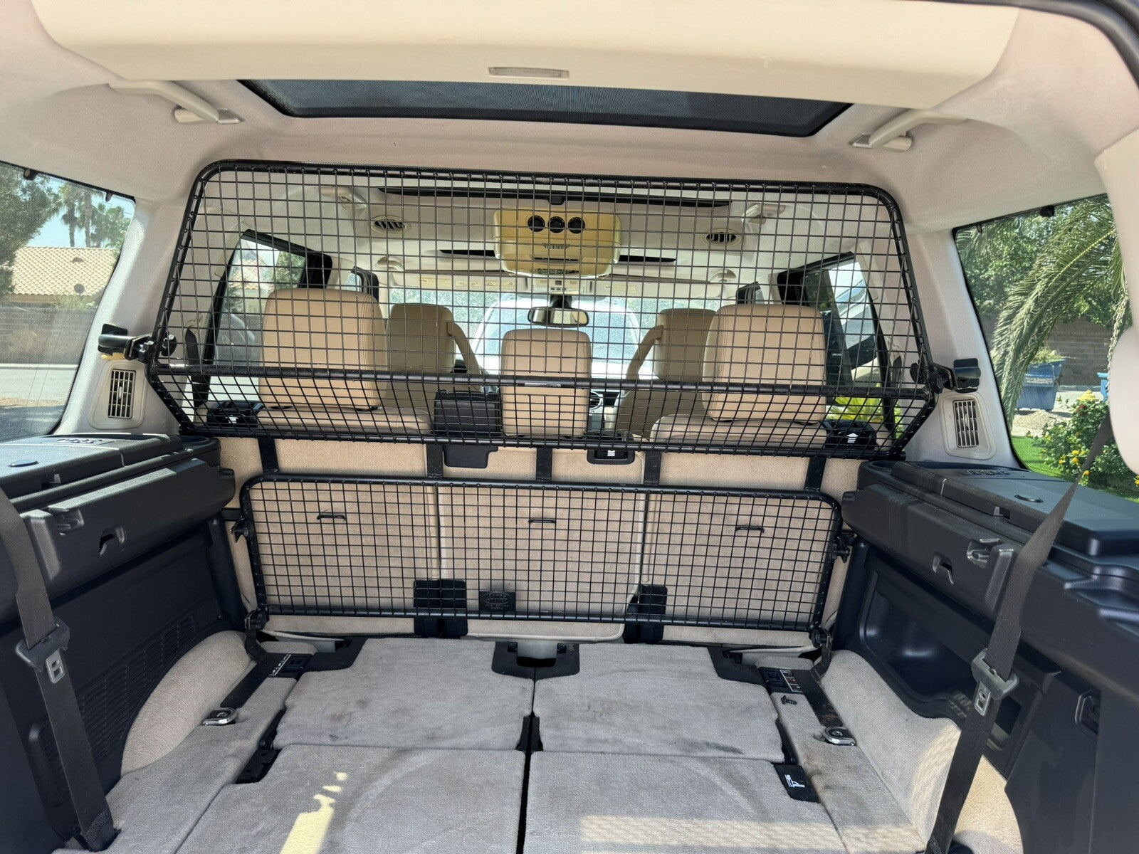 Genuine OEM Land Rover LR3 LR4 Dog Guard Kit with Mounting Hardware