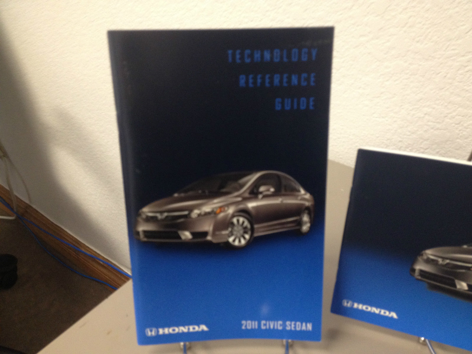 2011 Honda Civic Sedan Genuine OEM Owner's Manual Set w/Case-Fast Free Shipping