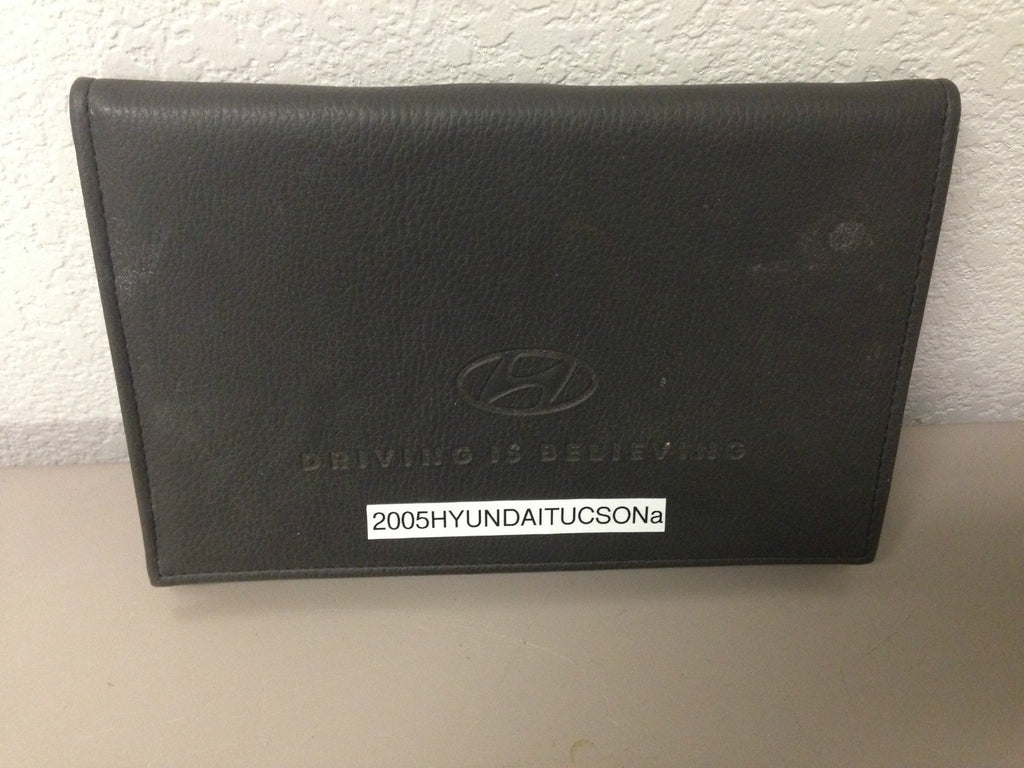 2005 Hyundai Tucson Genuine OEM Owner's Manual Set w/Case--Free Shipping!