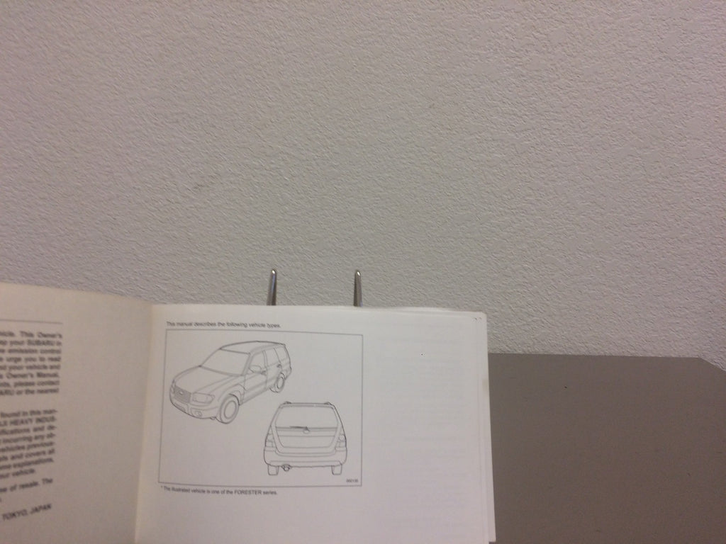 2007 Subaru Forester Genuine OEM Owner's Manual Set with Case--Free Shipping!