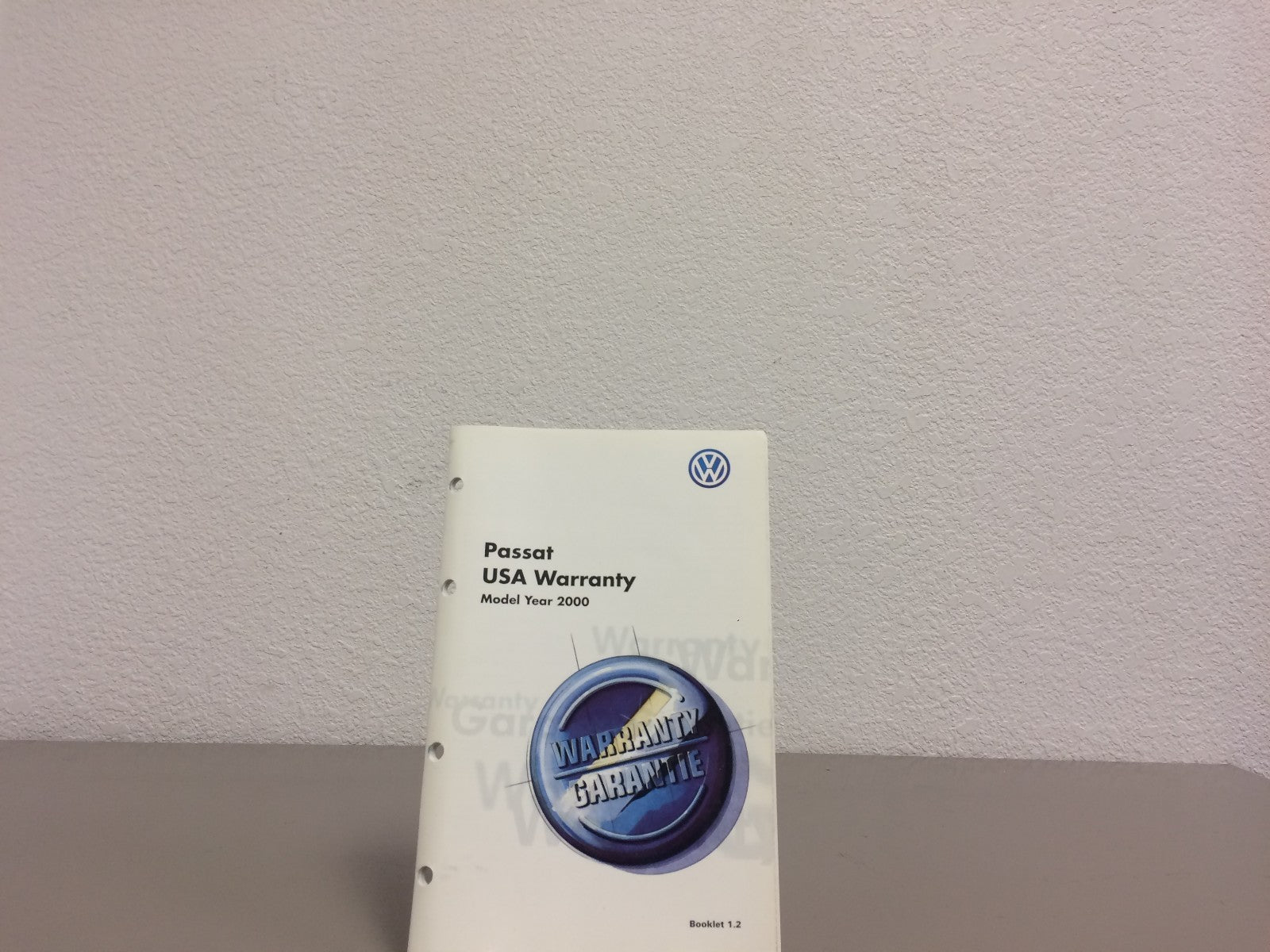 2000 Volkswagen VW Passat Genuine OEM Owner's Manual Set w/Case--Free Shipping!