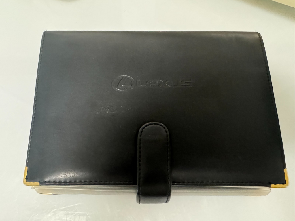 2004 Lexus RX 330 Genuine OEM Owner's Manual Set w/Case-- Free Shipping!