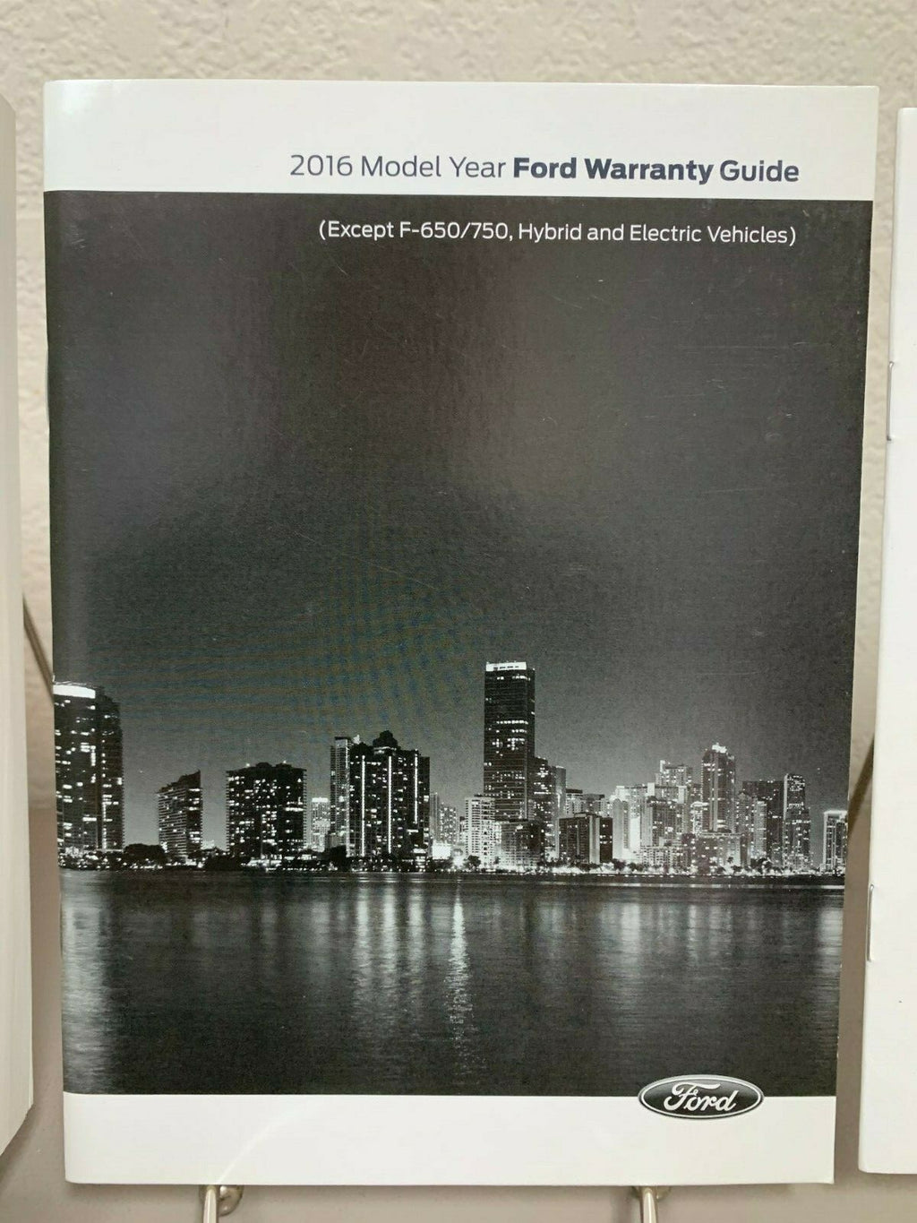 2016 Ford Fusion Genuine OEM Owner's Manual Set with Ford Case--Free Shipping!!!