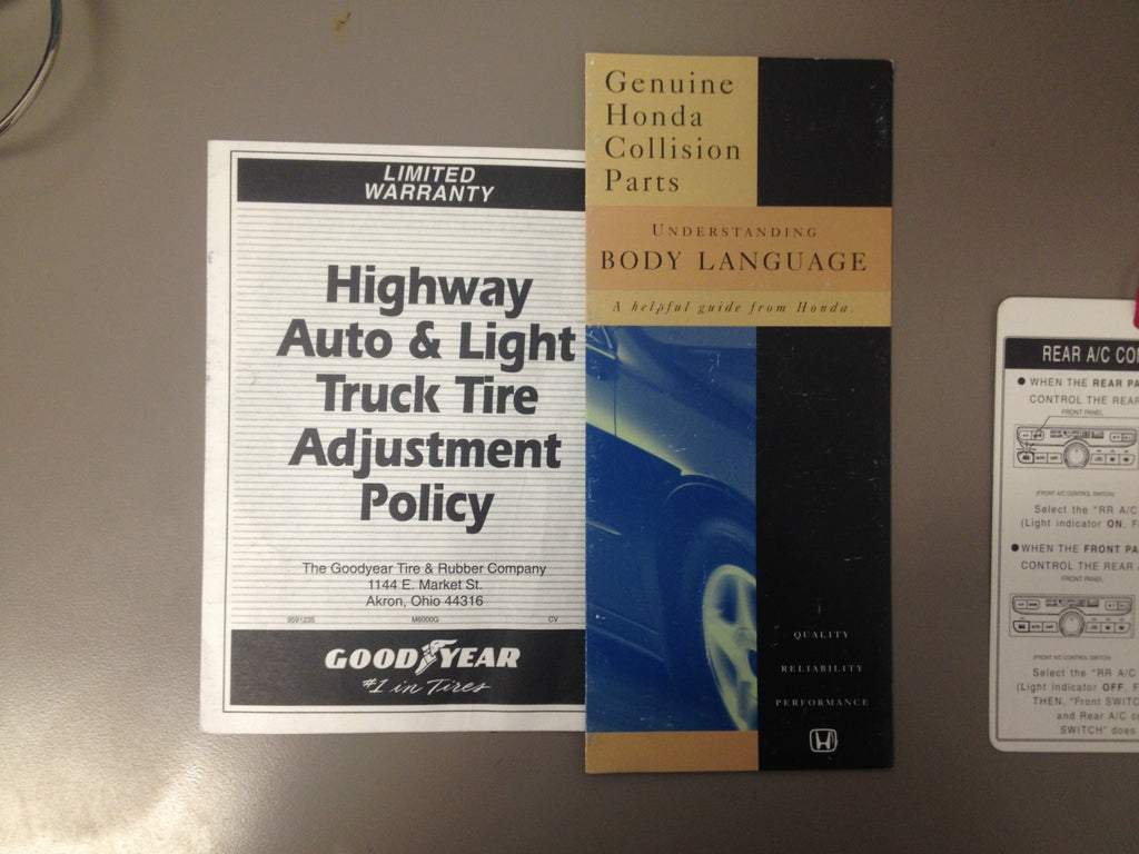 2003 Honda Pilot Genuine OEM Owner's Manual Set--Free Shipping to All 50 States