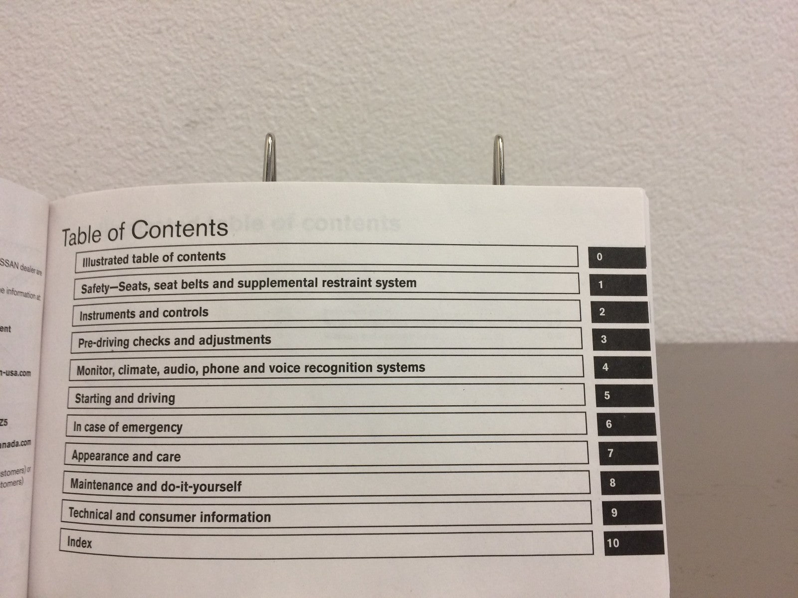 2016 Nissan Versa Sedan Owner's Manual Set with Case--Genuine OEM--Free Shipping