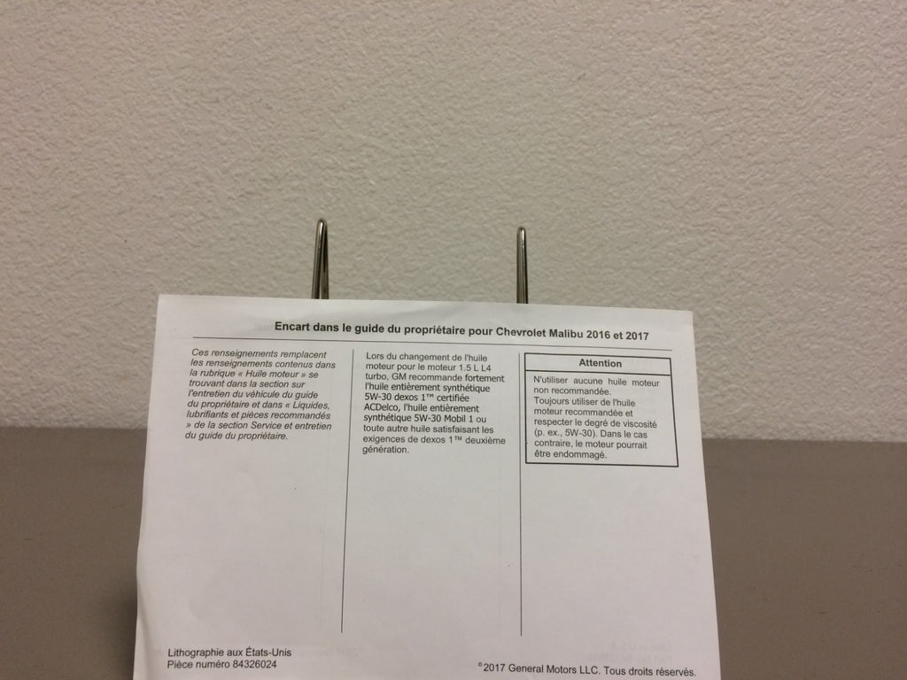 2017 Chevrolet Malibu Genuine OEM Owner's Manual Set--Free Shipping!