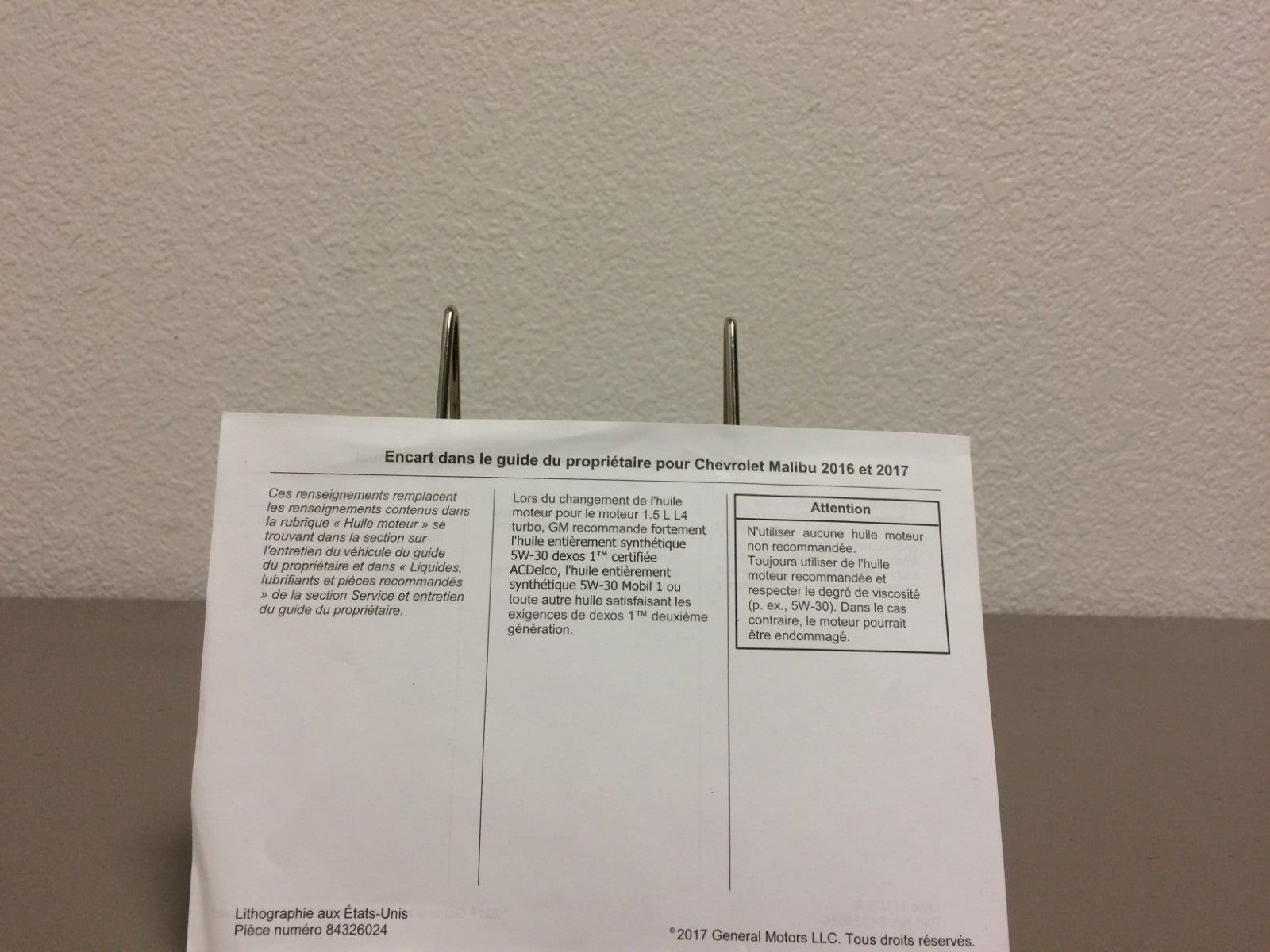2017 Chevrolet Malibu Genuine OEM Owner's Manual Set--Free Shipping!