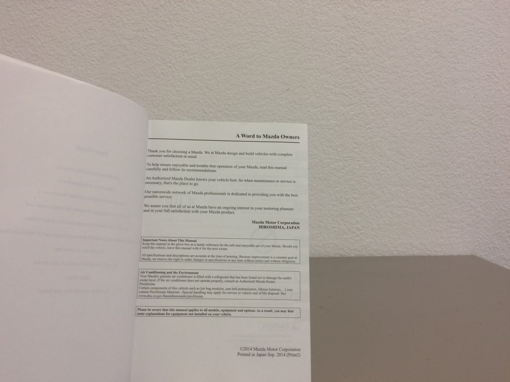 2015 Mazda 3 with Nav OEM Owner's Manual Set w/ Mazda 3 Case-Free Shipping!!!!!!