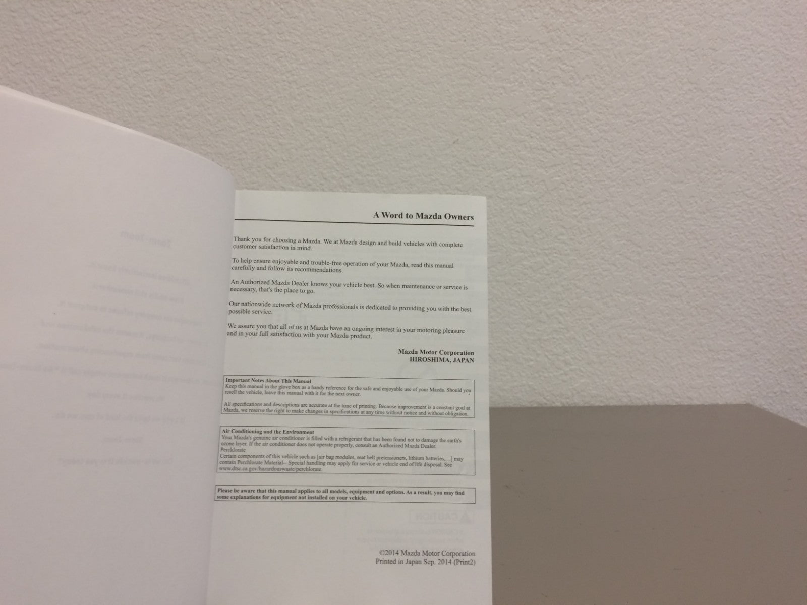 2015 Mazda 3 with Nav OEM Owner's Manual Set w/ Mazda 3 Case-Free Shipping!!!!!!