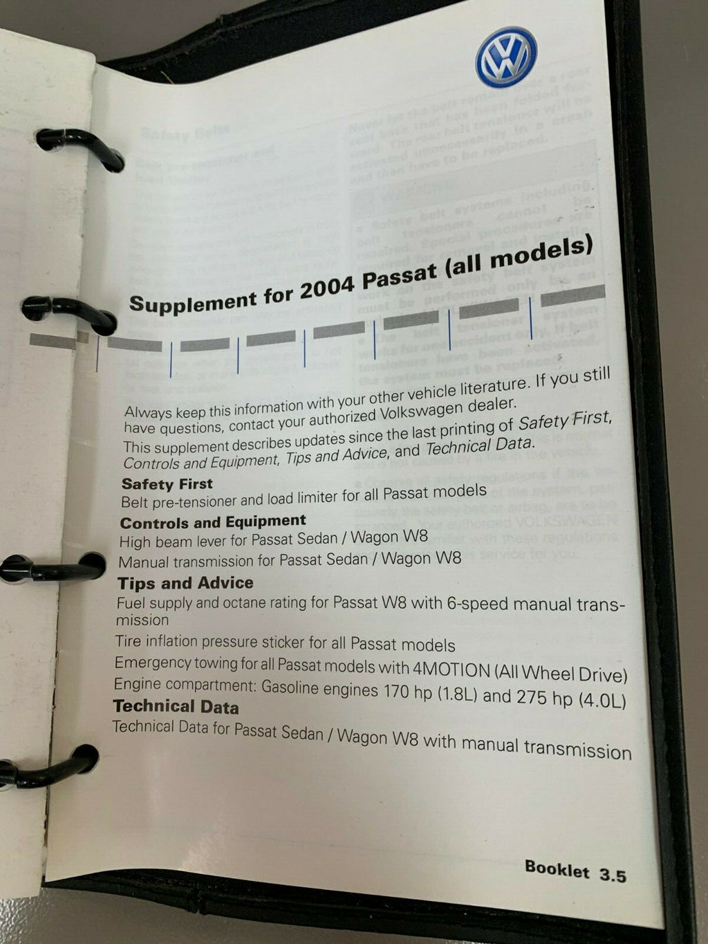 2004 VW Passat Genuine OEM Owners Manual Set w/VW Case--Fast Free Shipping!!!