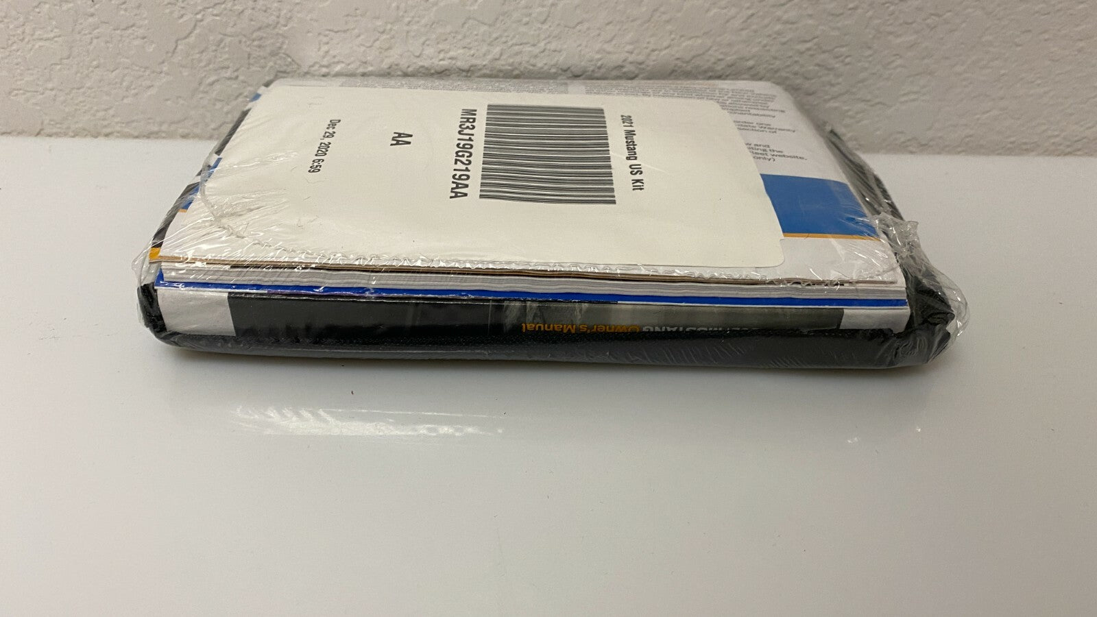 NEW STILL SEALED 2021 Ford Mustang Genuine OEM Owner's Manual Set w/Ford Case