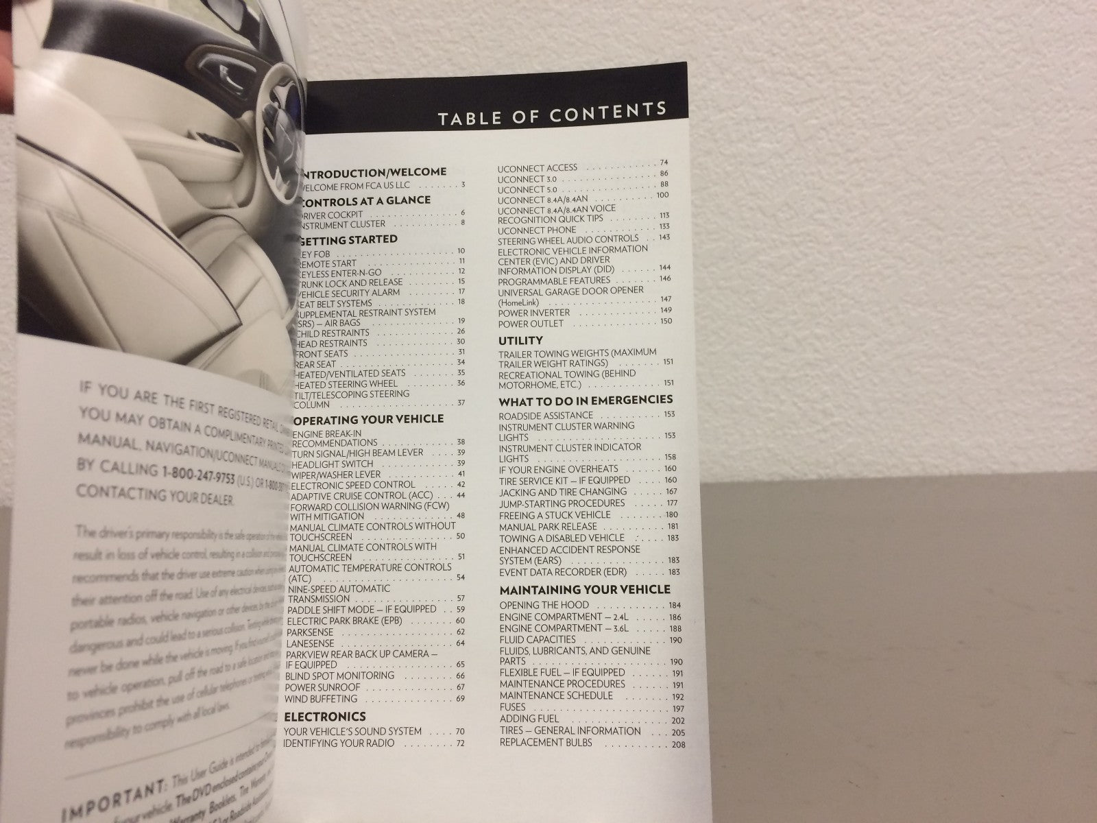 2016 Chrysler 200 Genuine OEM Owner's Manual Set w/Case--Free Shipping!!!