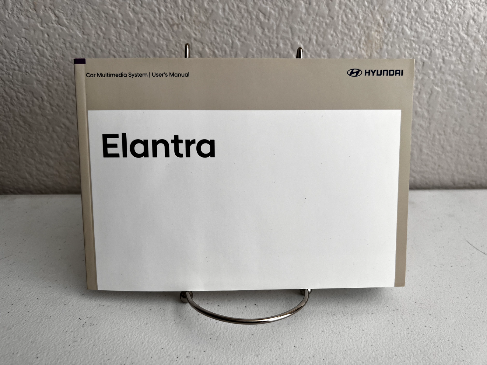 2020 Hyundai Elantra OEM Owner's Manual Set w/Clear Case-Free Shipping!