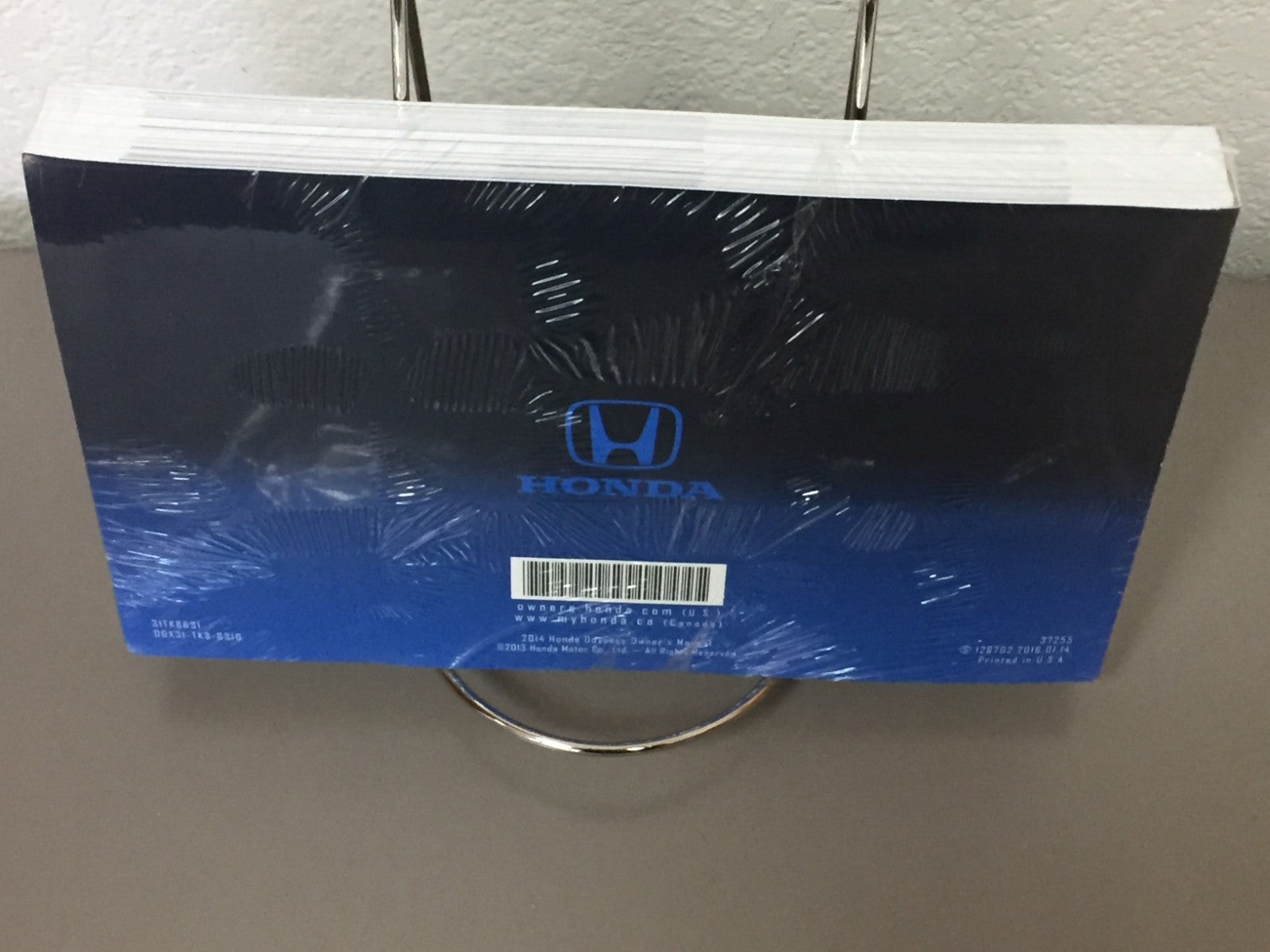 2014 Honda Odyssey Genuine OEM Owner's Manual--Still in Factory Packaging--NEW!