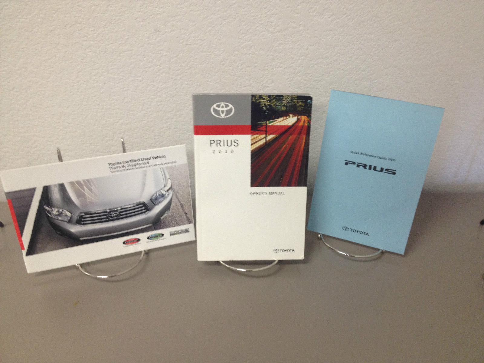 2010 Toyota Prius OEM Owner's Manual w/ Supplements - Free Shipping