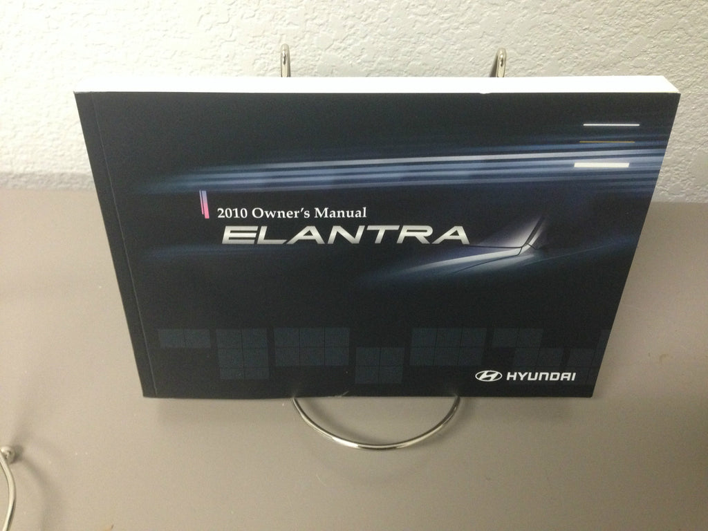 2010 Hyundai Elantra Sedan Genuine OEM Owner's Manual Set w/Case--Free Shipping!