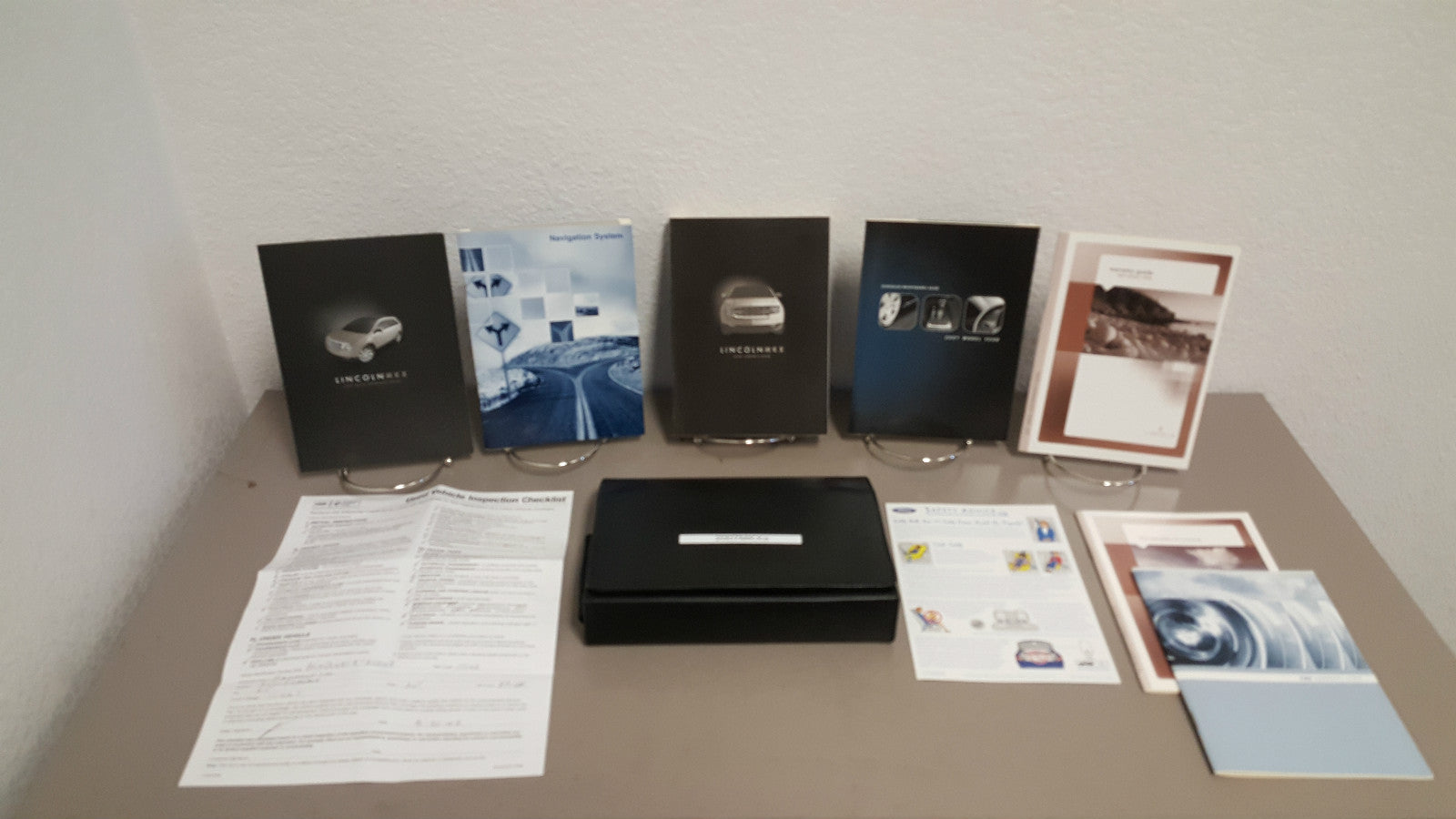2007 Lincoln MKX Genuine OEM Owner's Manual Set with Case--Free Shipping!